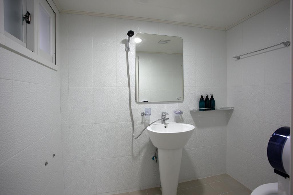 Guesthouse Dodam I Сеул Стая снимка