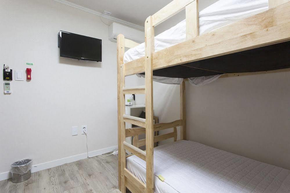 Guesthouse Dodam I Сеул Екстериор снимка